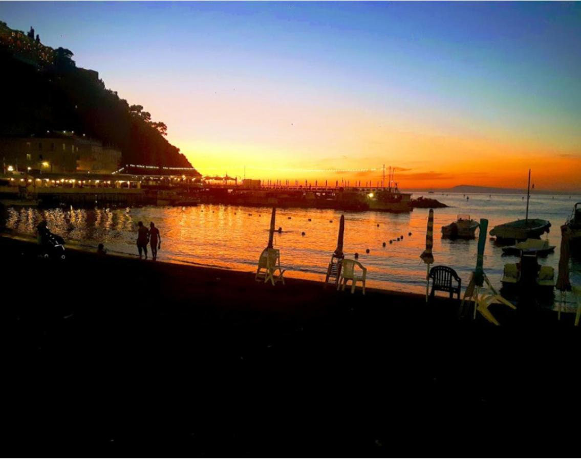Apartmán Sea View Casa Anna Sorrento Exteriér fotografie